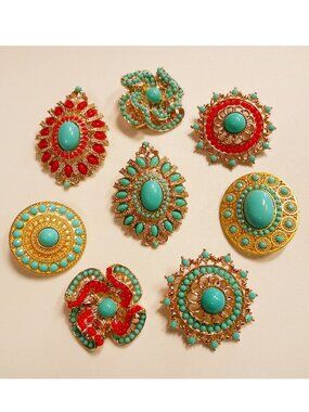 Brooch lot of 8 - turquoise color